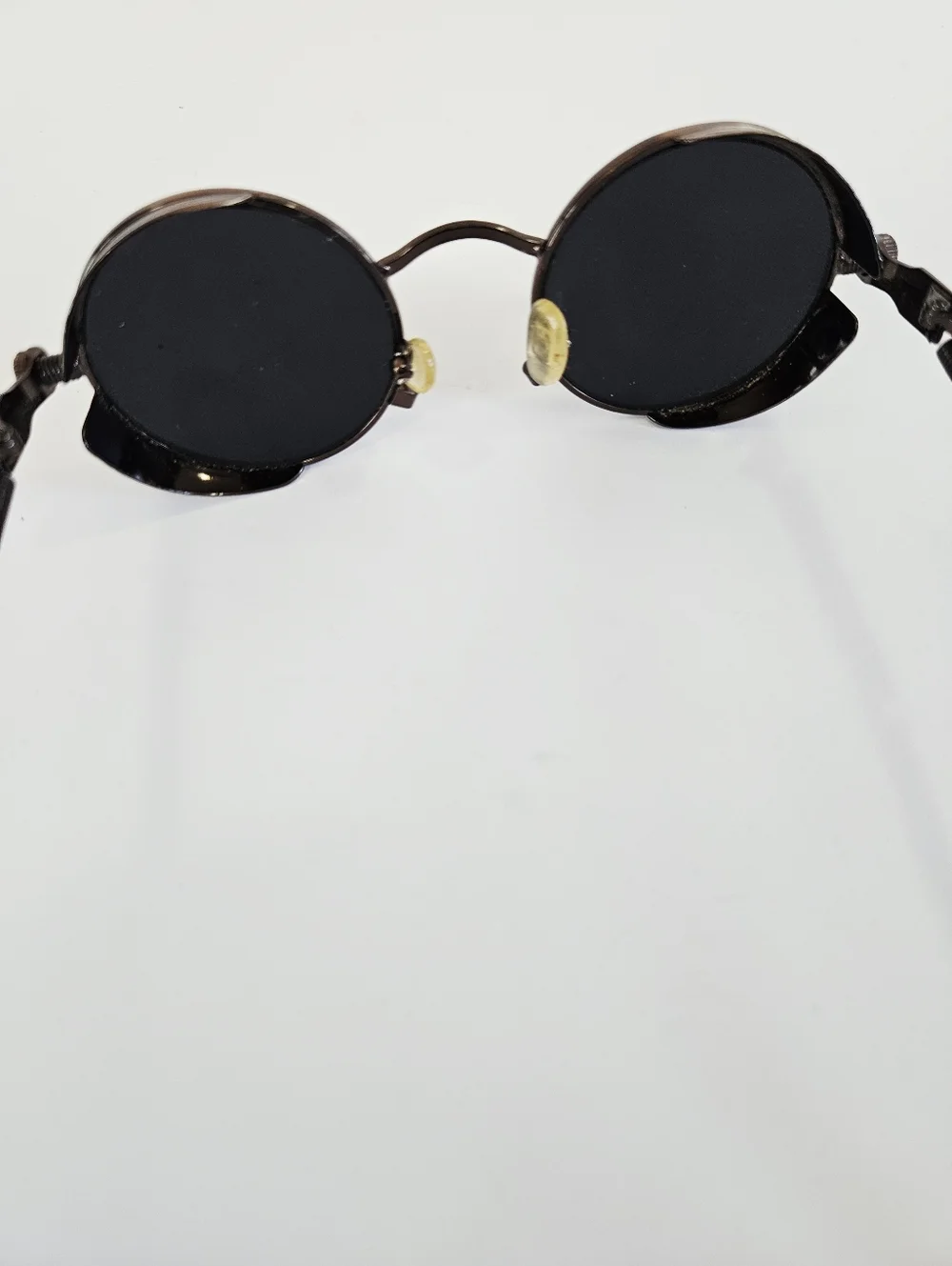 Round Bronze Engraved Metal Frame Spring Accent Circular Steampunk Sunglasses